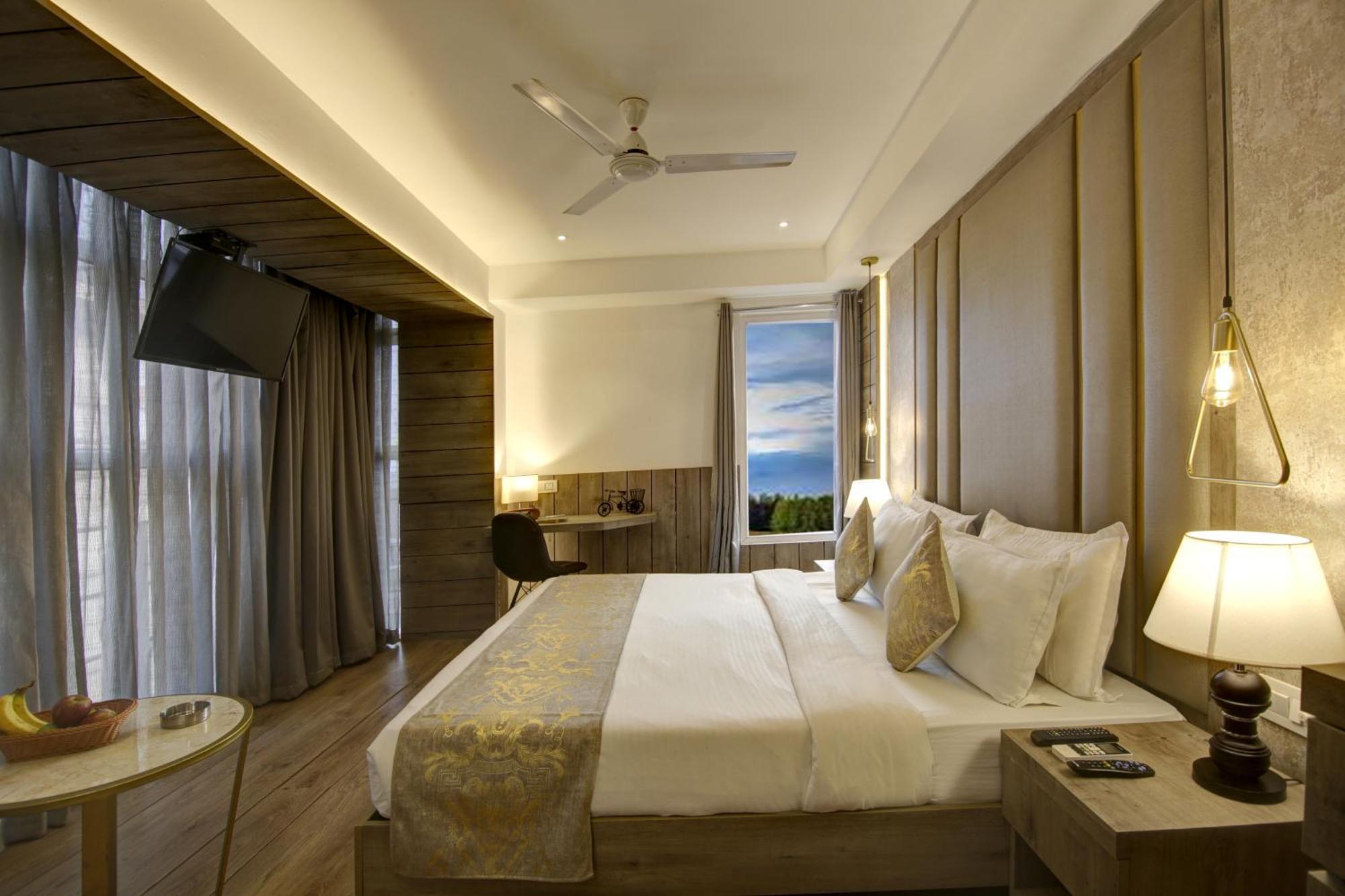 Hotel Town Pallace Inn Patel Nagar New Delhi Экстерьер фото