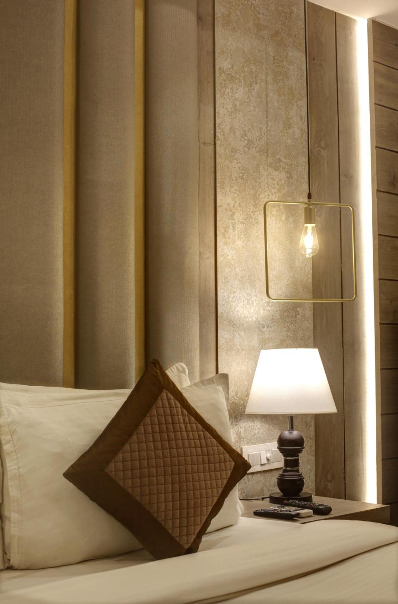 Hotel Town Pallace Inn Patel Nagar New Delhi Экстерьер фото