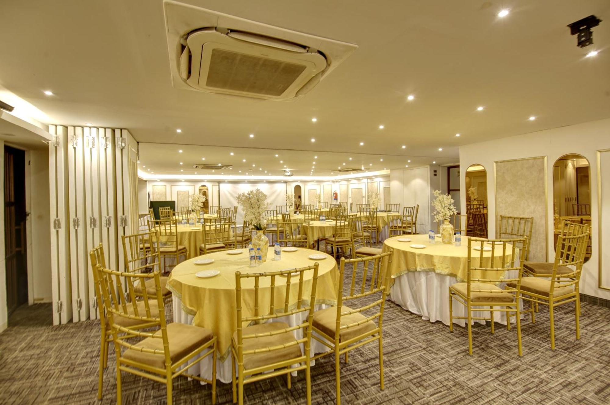 Hotel Town Pallace Inn Patel Nagar New Delhi Экстерьер фото