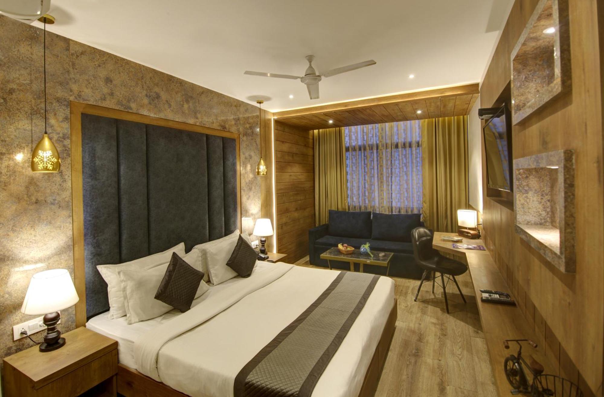 Hotel Town Pallace Inn Patel Nagar New Delhi Экстерьер фото